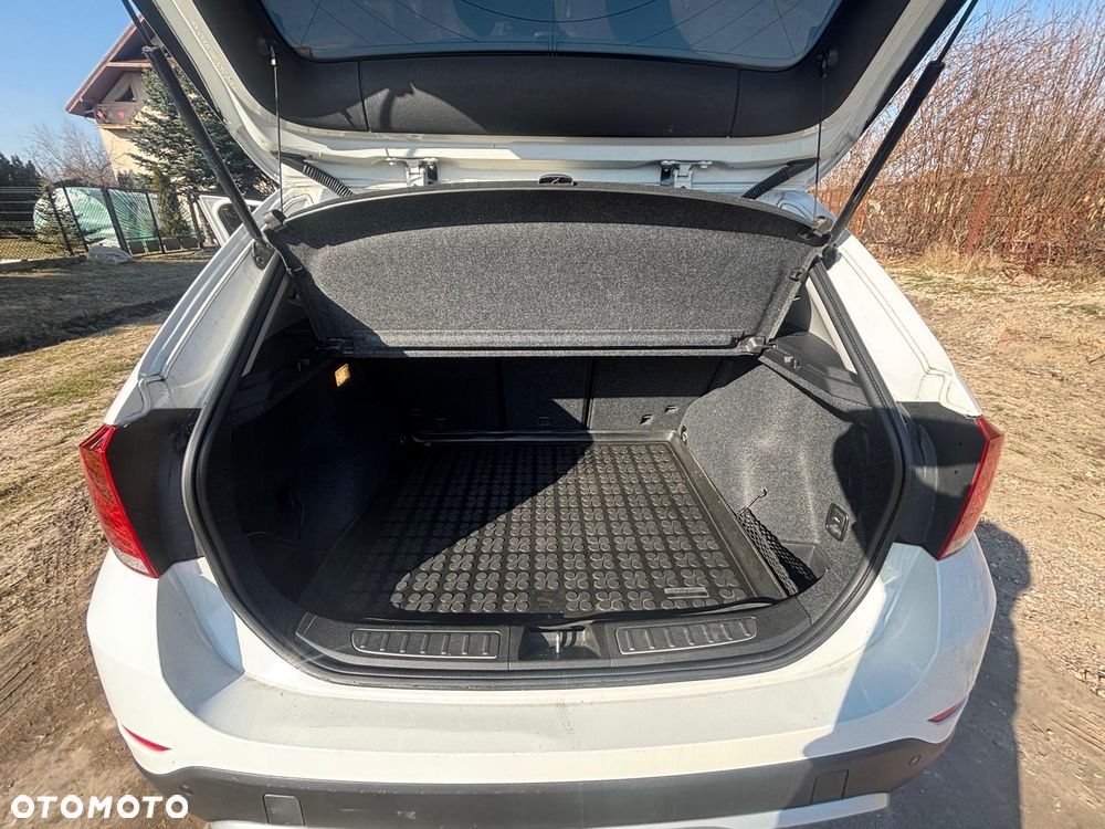 BMW X1 sDrive20i Sport Line - 22