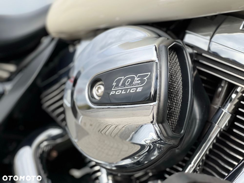 Harley-Davidson FLHT Electra Glide Standard - 22