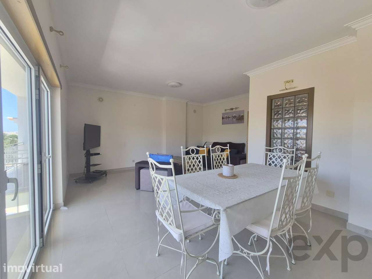 Apartamento T3, com garagem, próxima Ferragudo - Grande imagem: 5/57