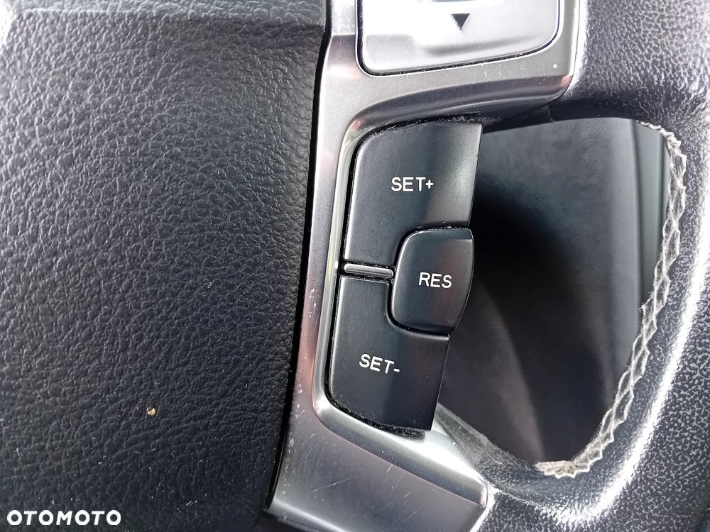 Ford Galaxy 2.0 TDCi Ambiente - 19