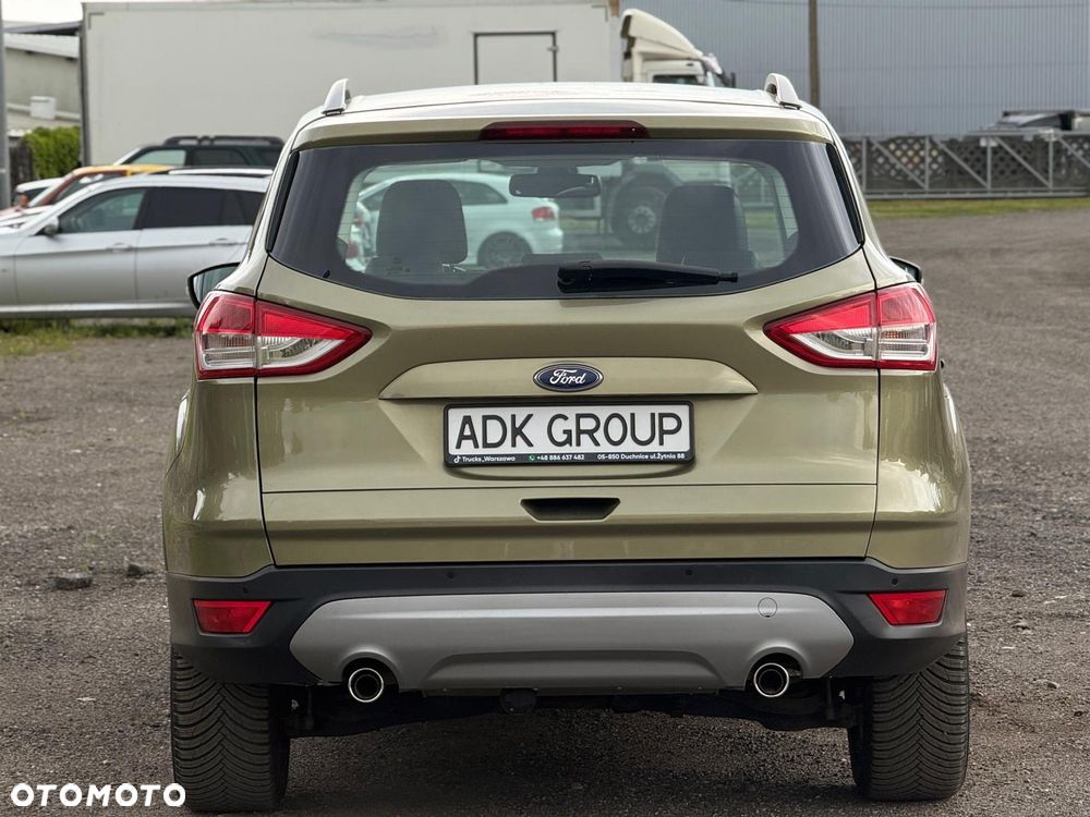 Ford Kuga 2.0 TDCi 4WD Titanium - 4