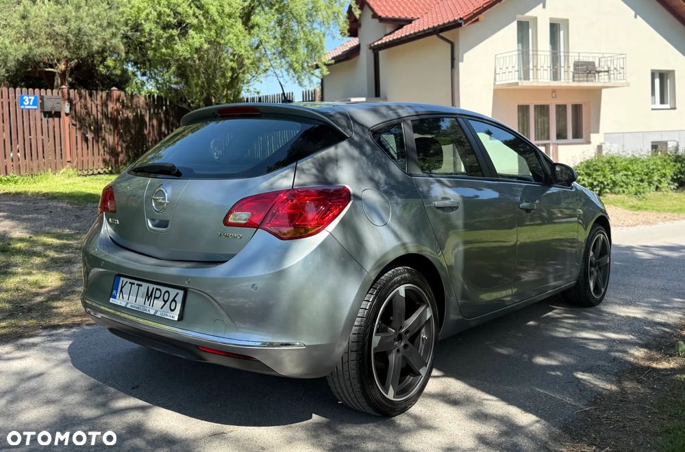 Opel Astra 1.4 Turbo - 8