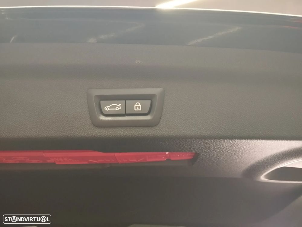 MINI Countryman Cooper SE ALL4 Auto - 16