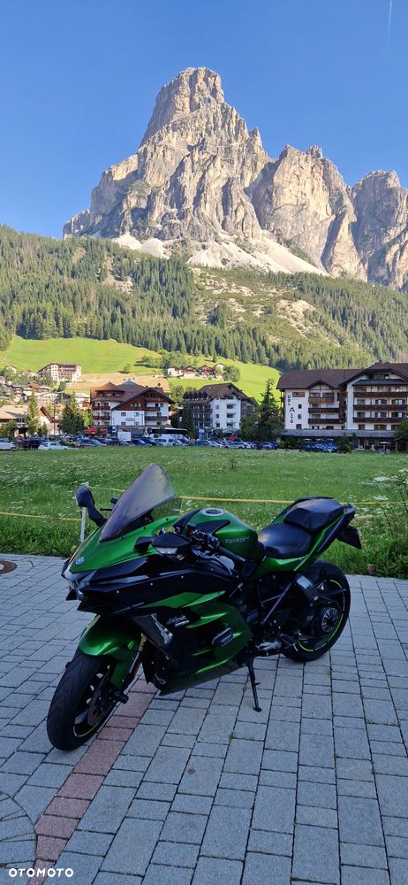Kawasaki Ninja H2 SX - 2
