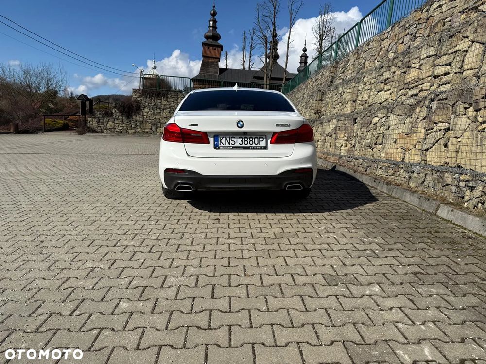 BMW Seria 5 530i GPF M Sport sport - 15
