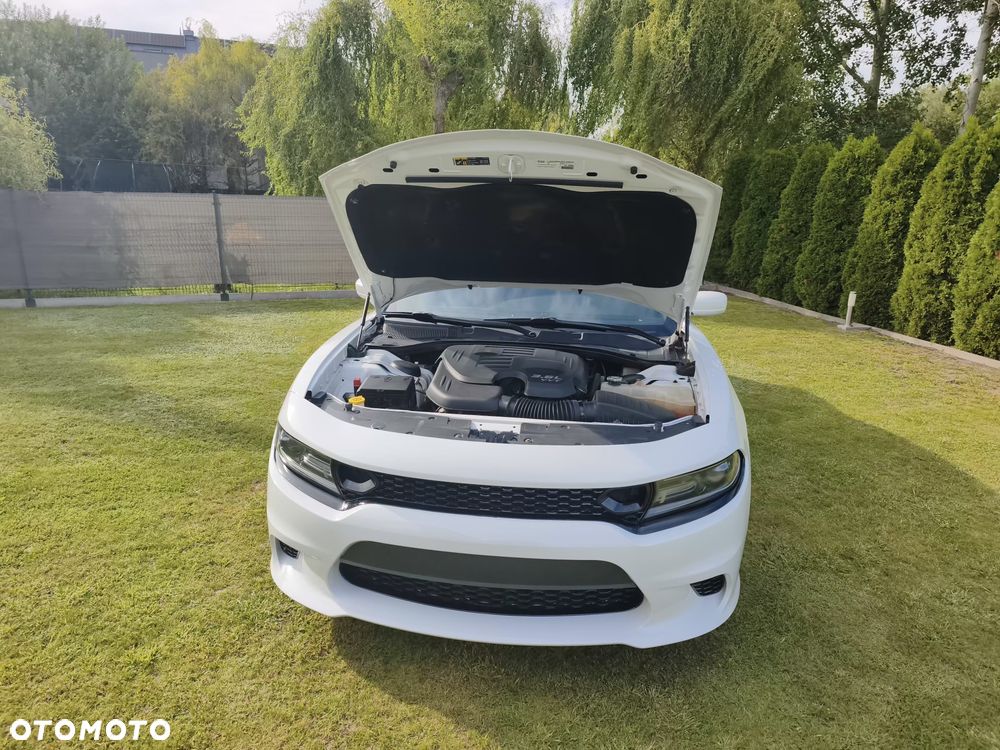 Dodge Charger - 13