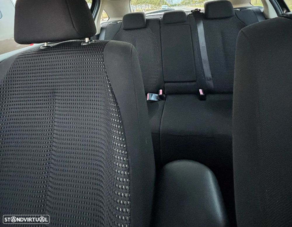 Citroën C4 1.6 HDi 110 SX - 6