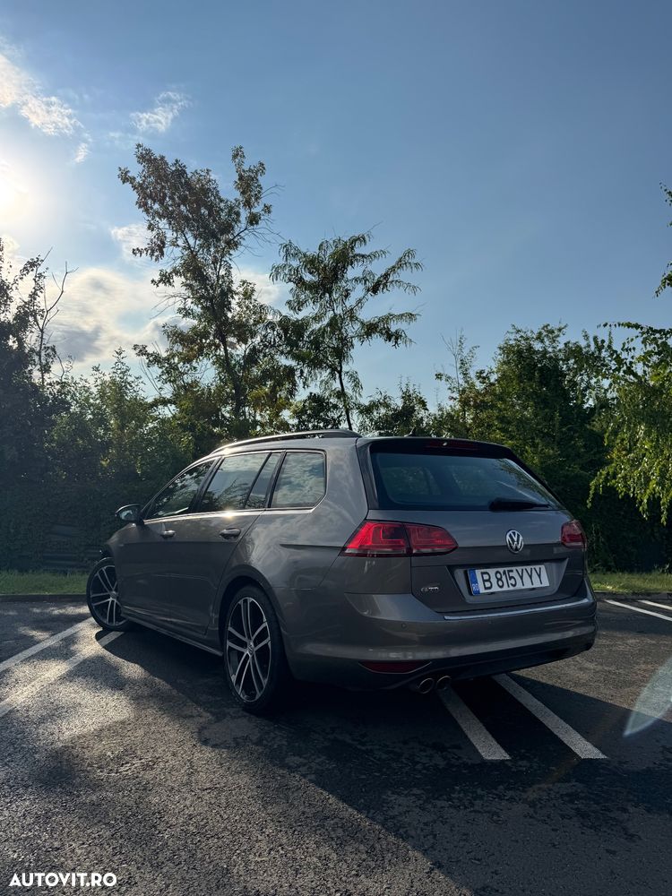 Volkswagen Golf 2.0 TDI DPF BMT GTD - 6