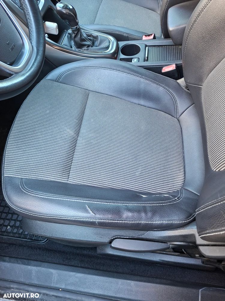 Opel Astra 1.7 CDTI DPF Cosmo - 13