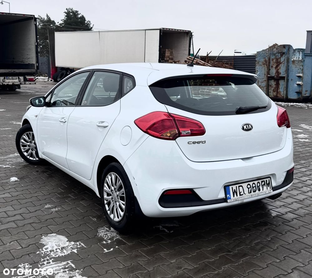 Kia Ceed 1.4 M - 8