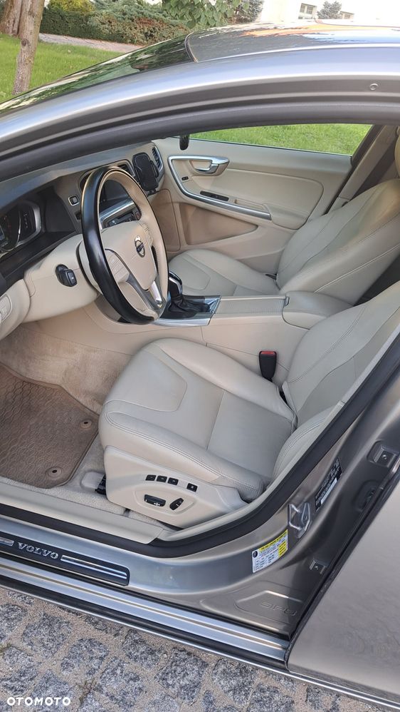 Volvo S60 - 7