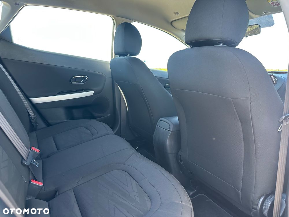Kia Ceed 1.4 CVVT Dream Team Edition - 11