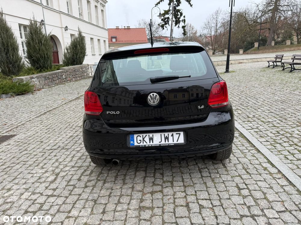 Volkswagen Polo 1.4 16V Comfortline - 6