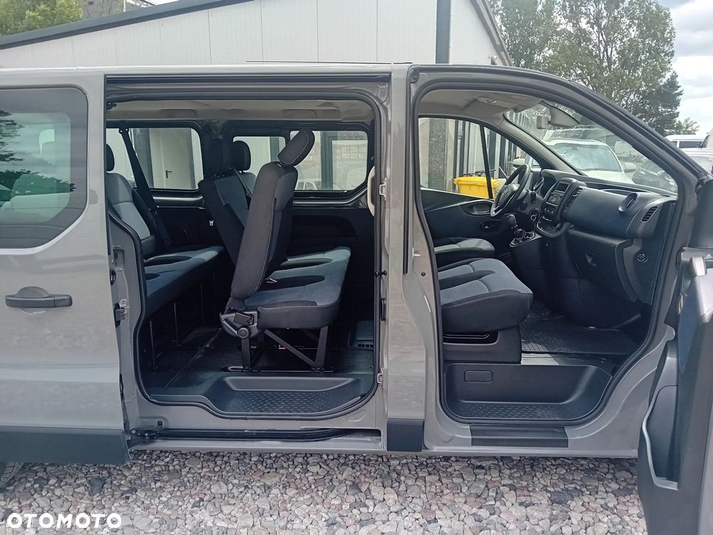Opel Vivaro - 16
