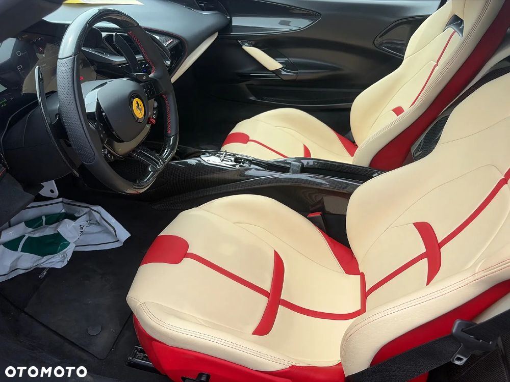 Ferrari SF90 Stradale - 7