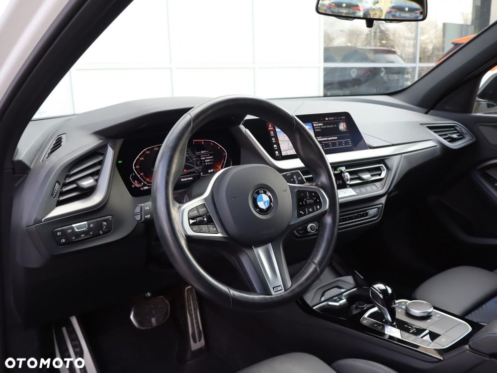 BMW Seria 1 118i M Sport - 5