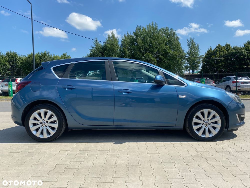 Opel Astra 1.4 Turbo - 10