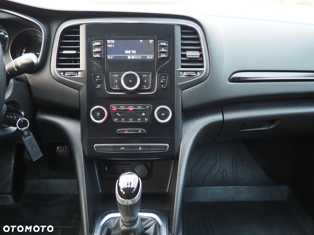 Renault Megane 1.2 Energy TCe Intens - 38