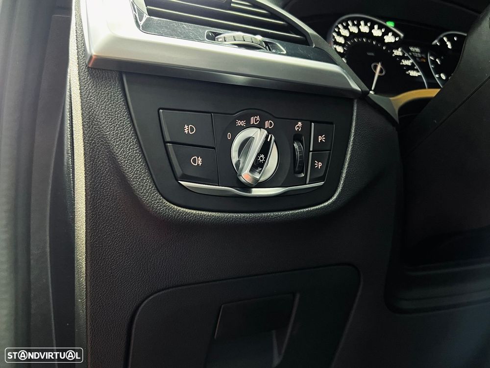 BMW X3 20 d xDrive Pack M - 24