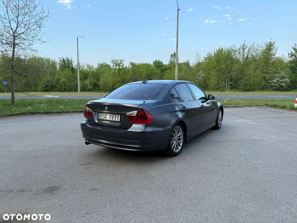 BMW Seria 3 320d - 6