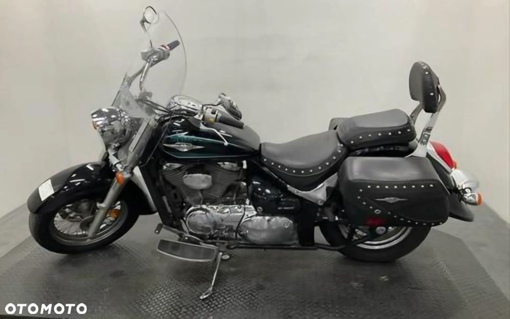 Suzuki VL 800 Volusia - Boulevard C50 - 2