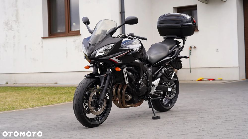 Yamaha FZ6 - 7