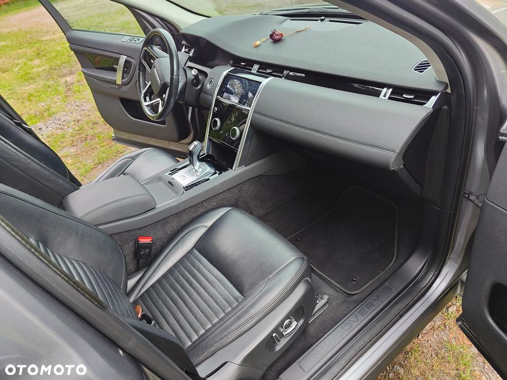 Land Rover Discovery Sport - 17