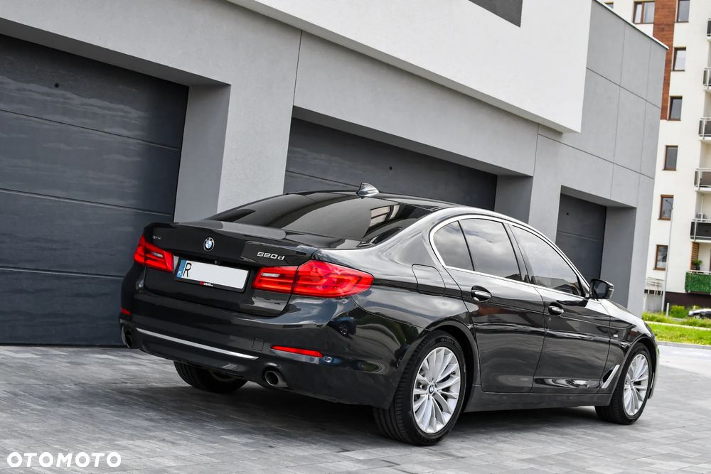 BMW Seria 5 520d xDrive Luxury Line - 6