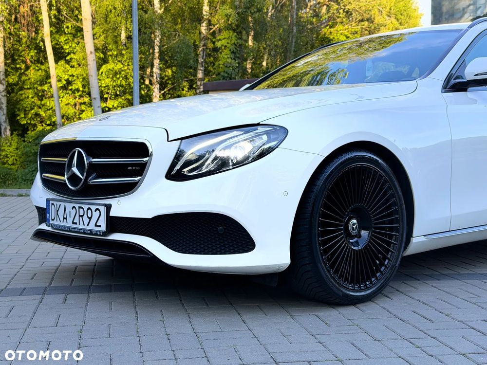 Mercedes-Benz Klasa E 200 d 9G-TRONIC - 13