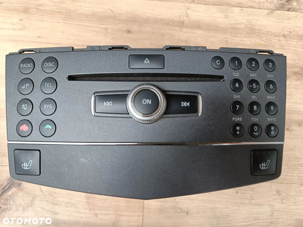 MERCEDES W204 RADIO CD A2049069701 - 1