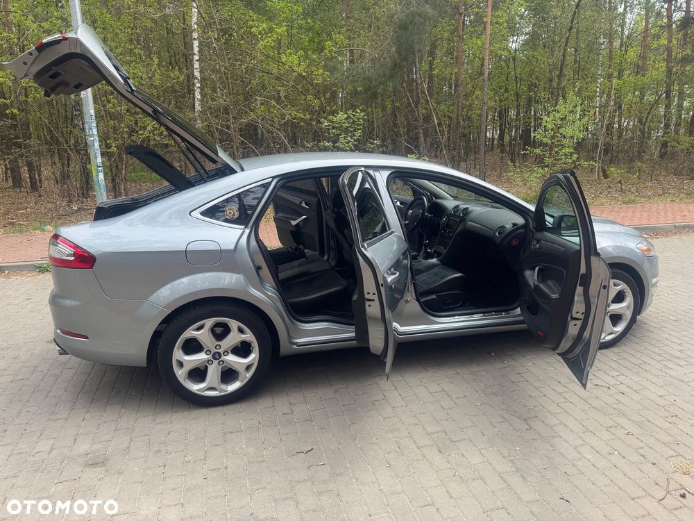 Ford Mondeo 2.2 TDCi Titanium X - 15
