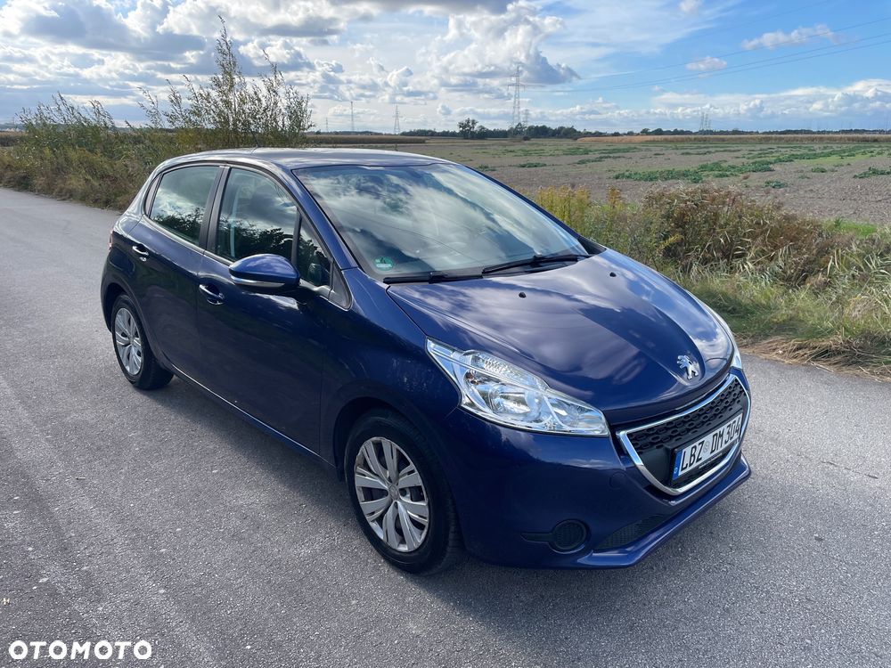 Peugeot 208 - 2