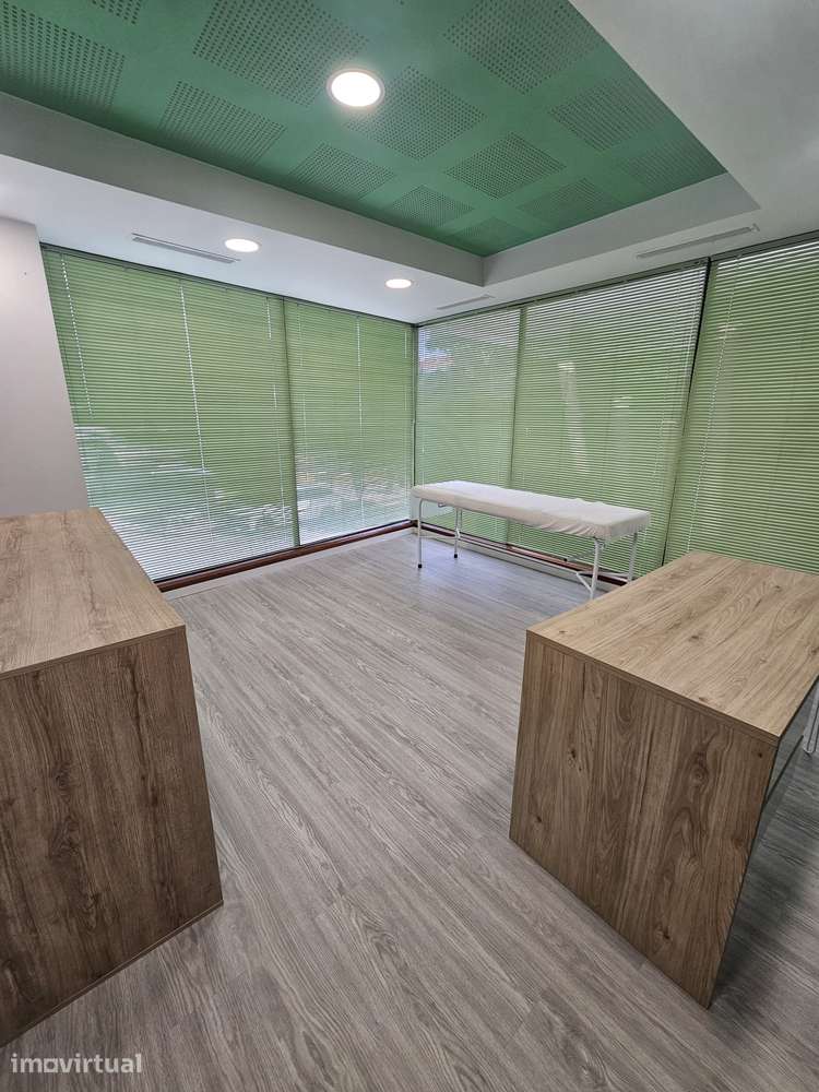 Espaço Comercial com 6 gabinetes para Arrendamento no coração de Braga - Grande imagem: 3/20