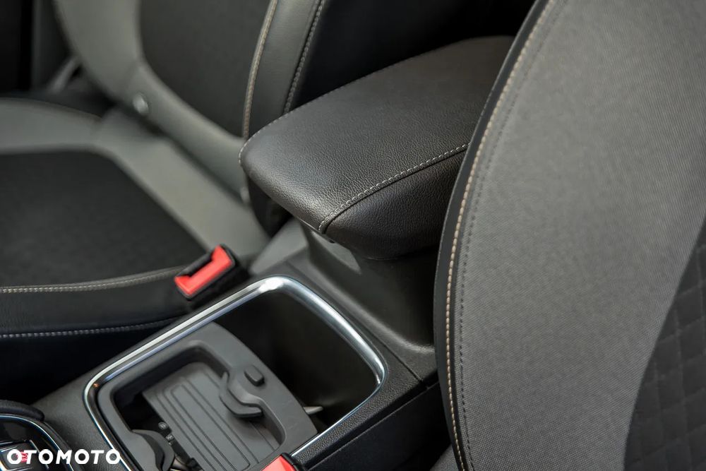 Opel Grandland X 1.2 Start/Stop Business Elegance - 18