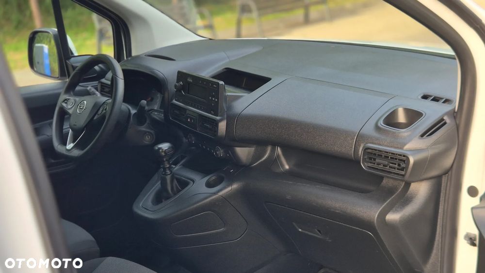 Opel Combo - 24