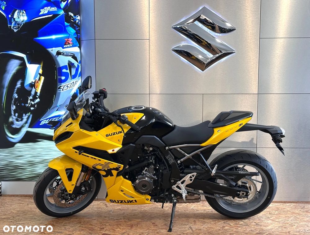 Suzuki GSX - 9