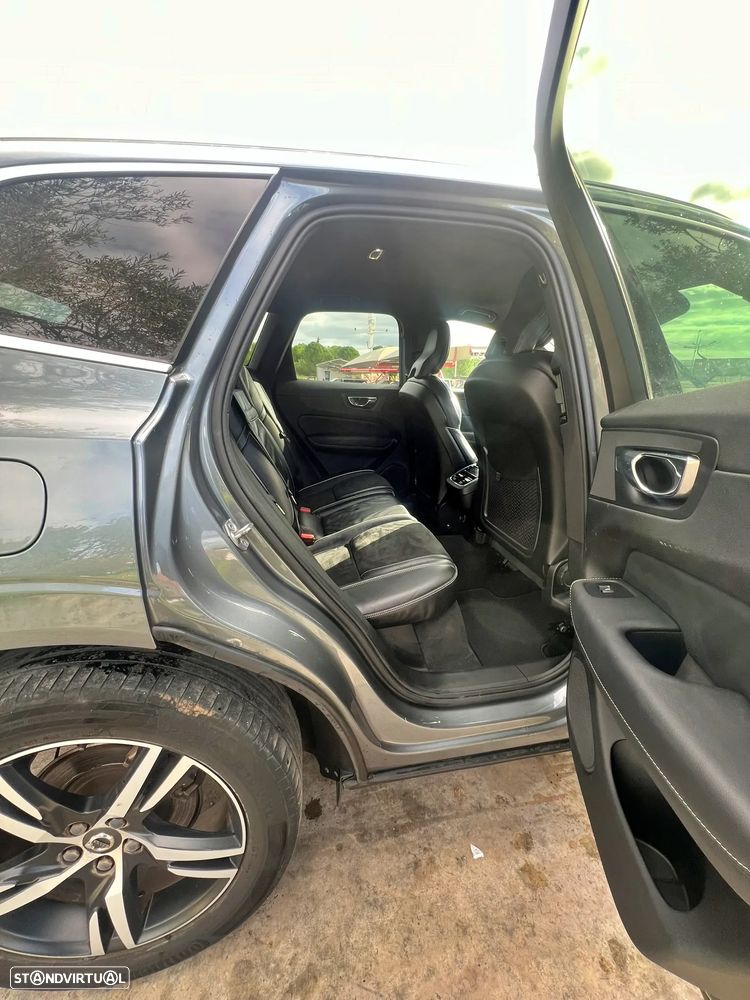 Volvo XC 60 2.0 D4 R-Design Geartronic - 5