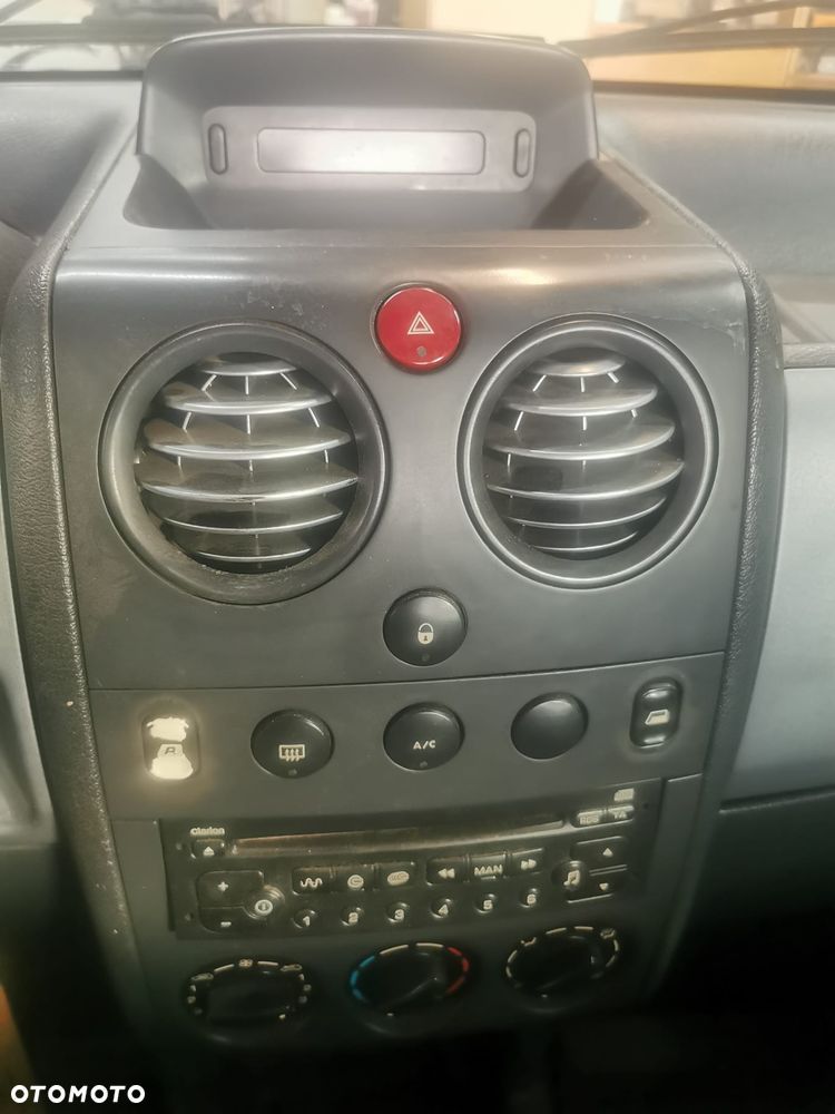 Citroën Berlingo 1.4i Multispace - 22