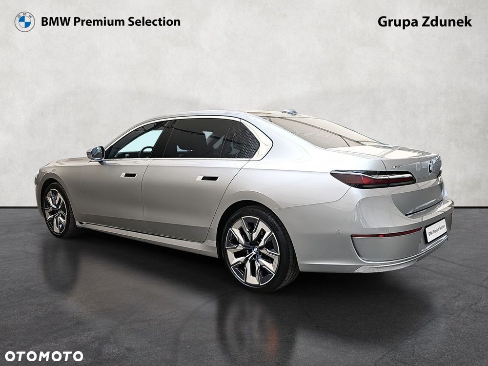 BMW Seria 7 - 7