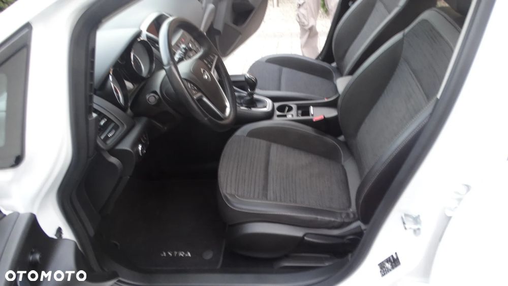 Opel Astra 1.4 Turbo Exklusiv - 15