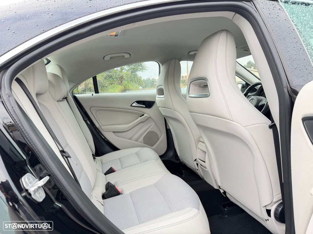 Mercedes-Benz CLA 180 CDI Urban Aut. - 30