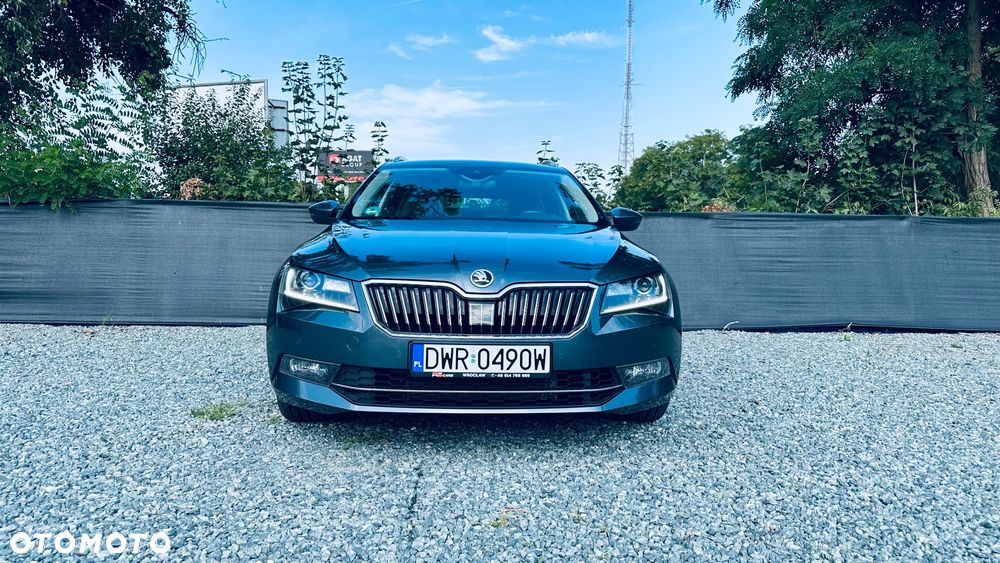 Skoda Superb 2.0 TSI 4x4 DSG Sportline - 3