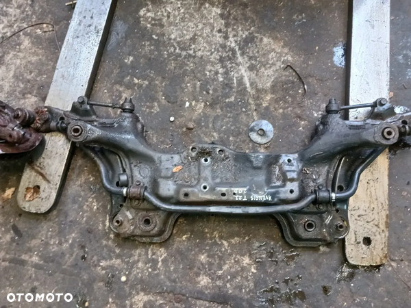 Wózek belka silnika sanki kołyska toyota t22 2,0d4d