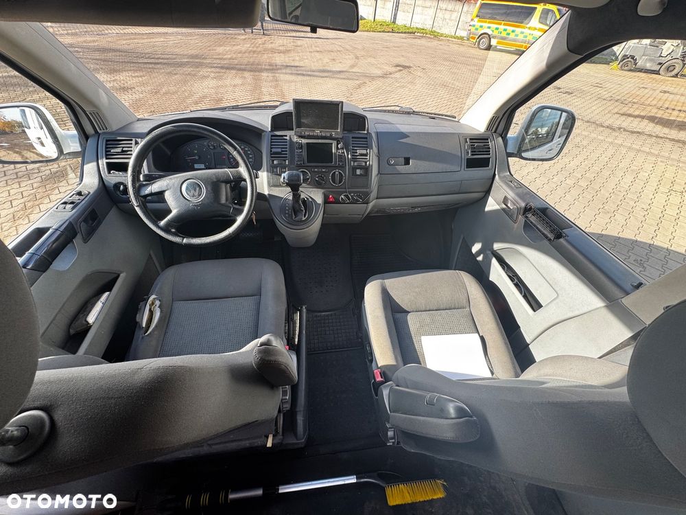 Volkswagen T5 - 6