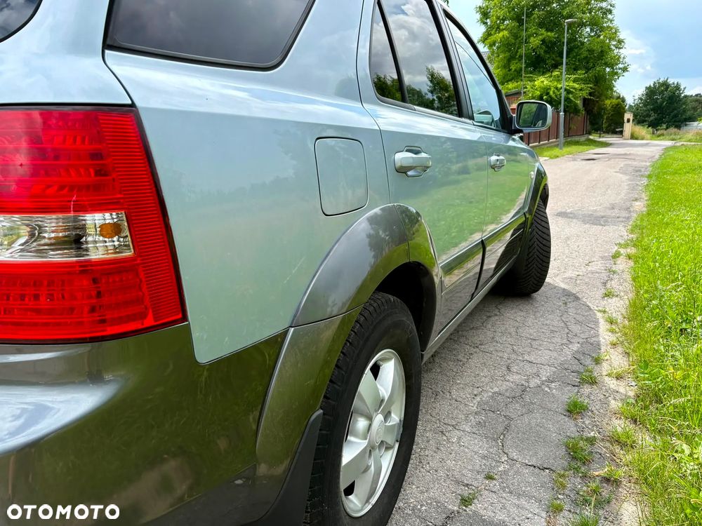 Kia Sorento 2.5 CRDi VGT LX - 10