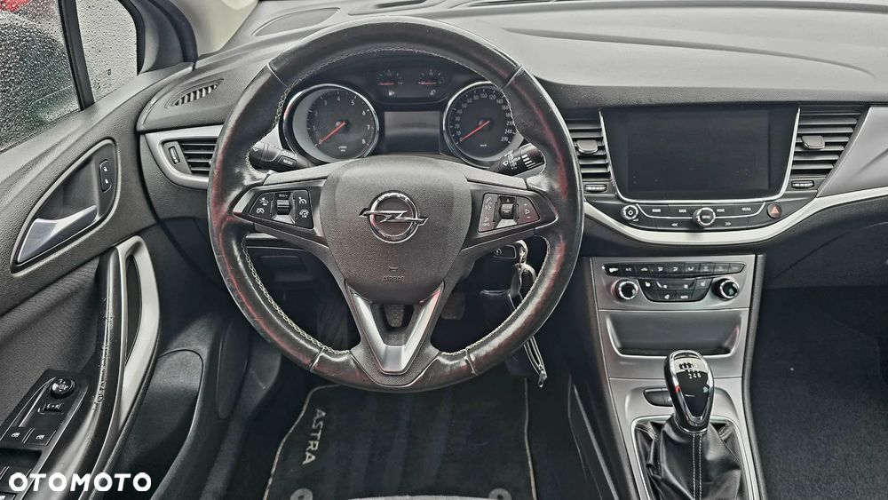 Opel Astra 1.4 Turbo Start/Stop 120 Jahre - 18