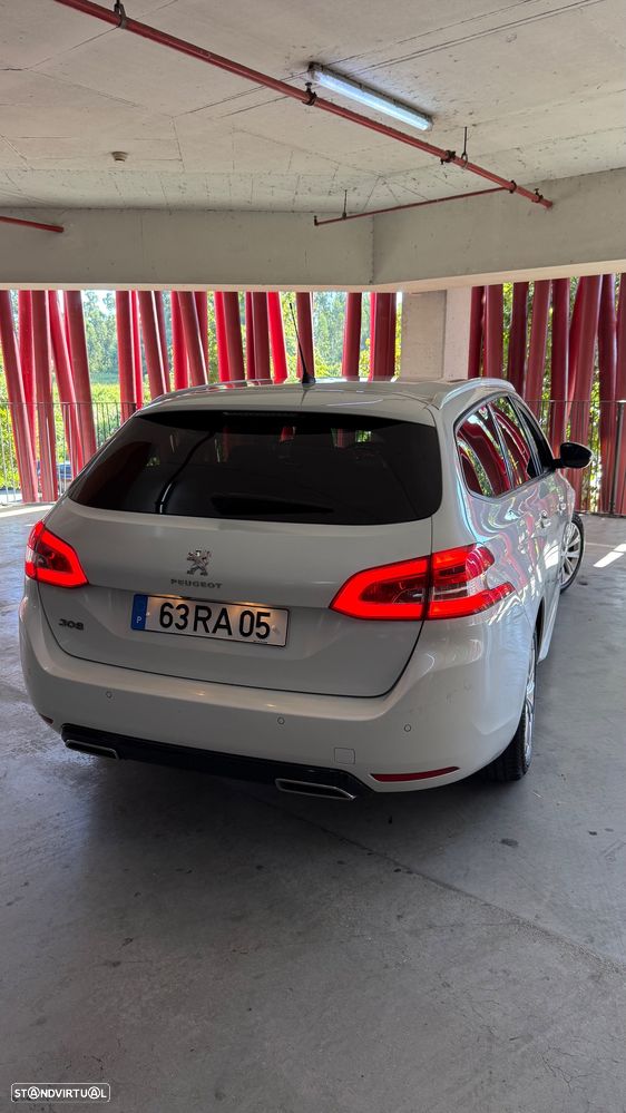 Peugeot 308 SW 1.6 BlueHDi Style - 25