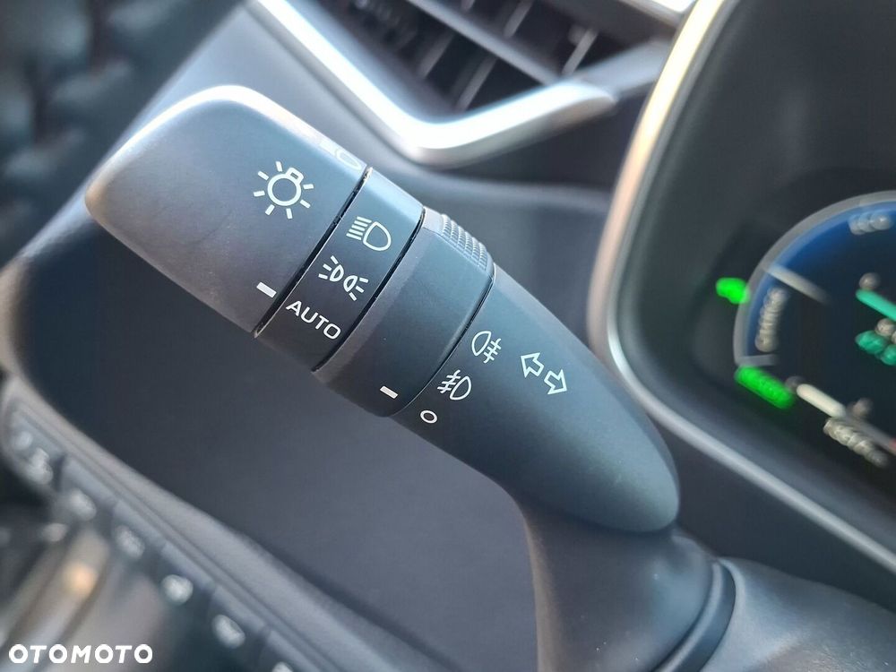 Toyota Corolla 1.8 Hybrid Style - 22