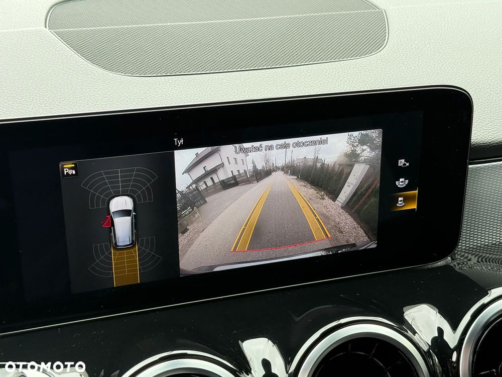 Mercedes-Benz GLB 200 7G-DCT - 18