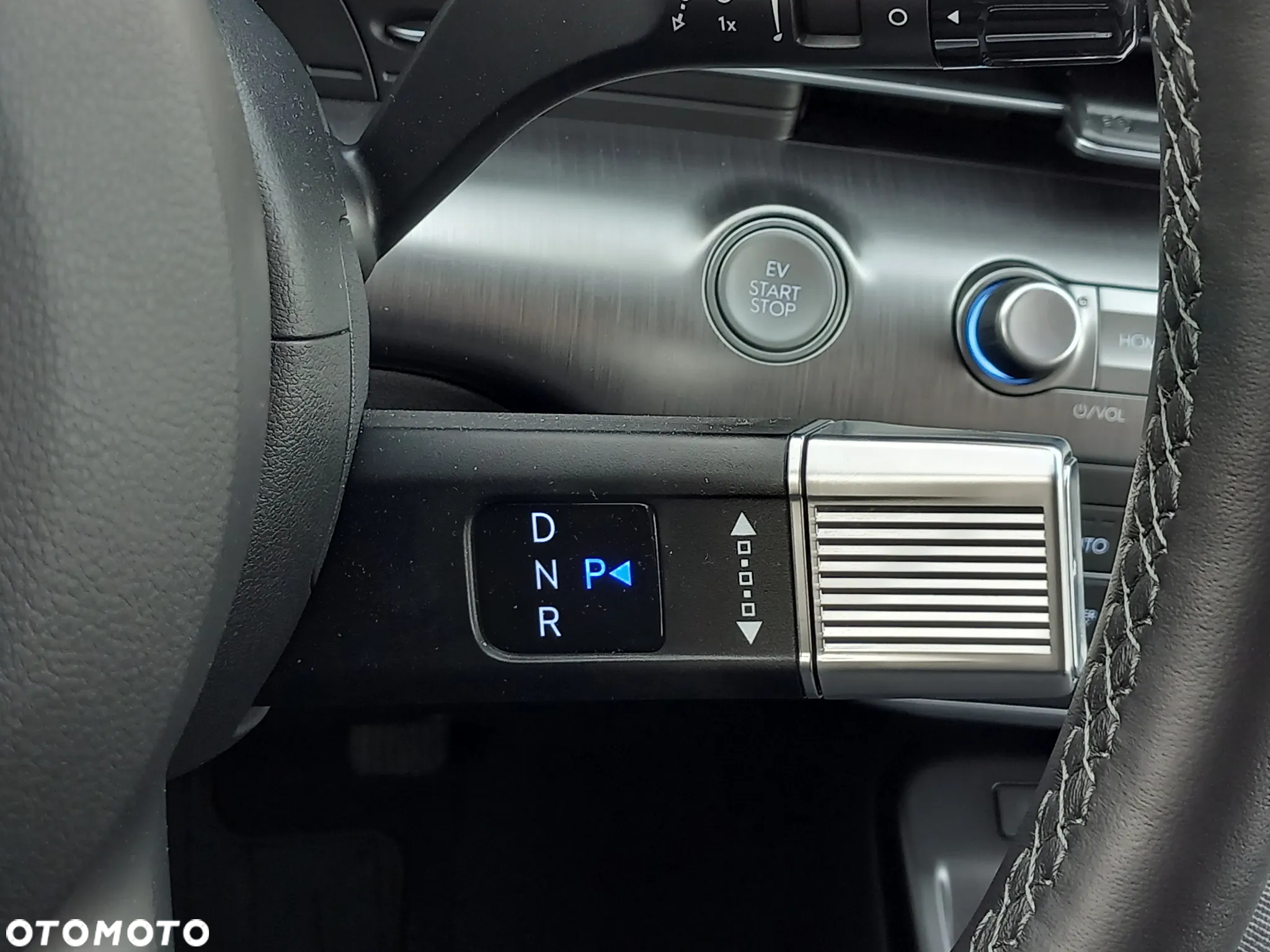 Hyundai Kona Electric 65kWh Executive - 21